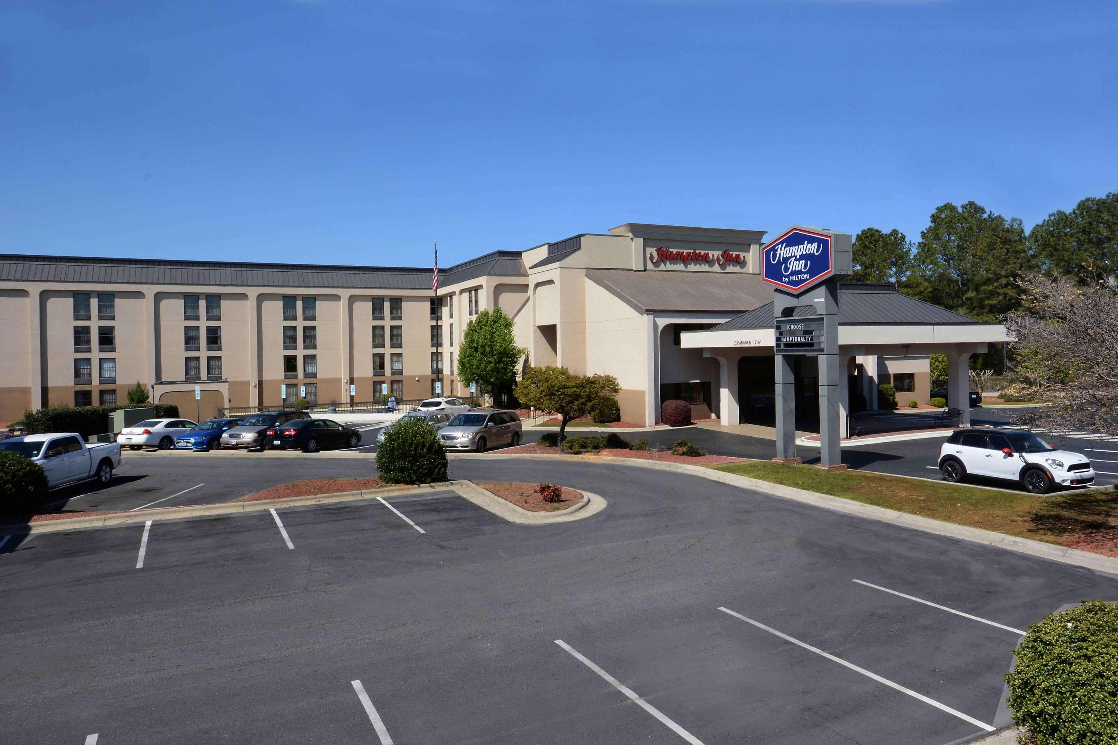 Hampton Inn Fayetteville Fort Bragg Экстерьер фото
