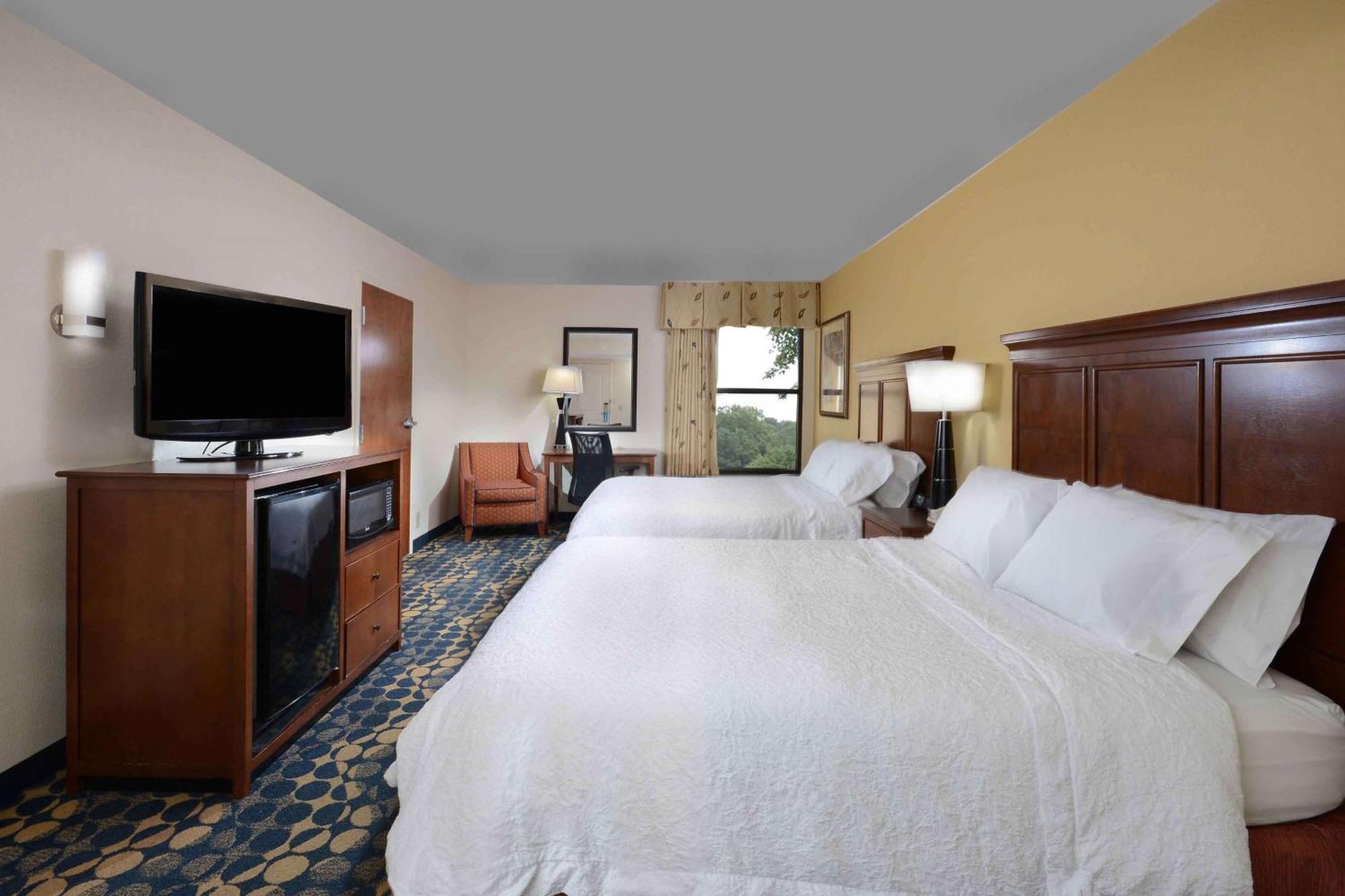 Hampton Inn Fayetteville Fort Bragg Экстерьер фото
