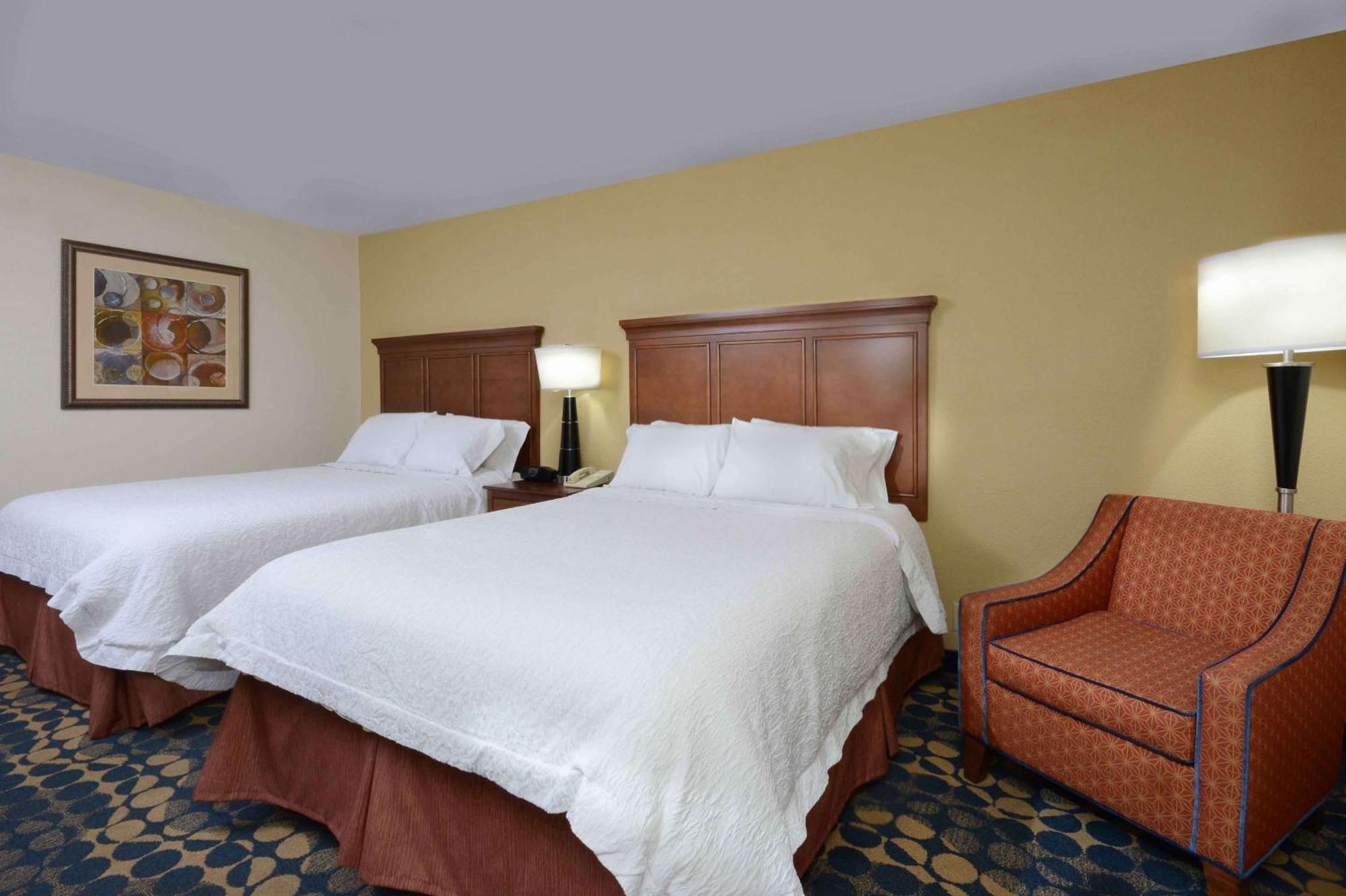 Hampton Inn Fayetteville Fort Bragg Экстерьер фото