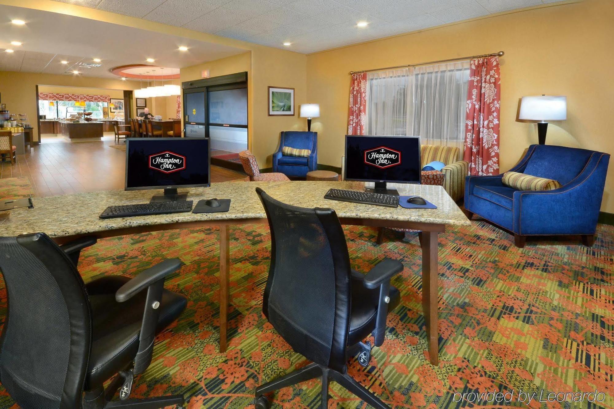 Hampton Inn Fayetteville Fort Bragg Экстерьер фото